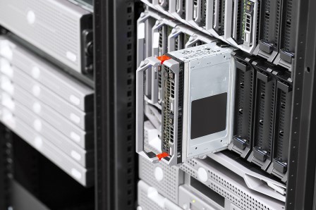 Server rack som visar uppgradering av server